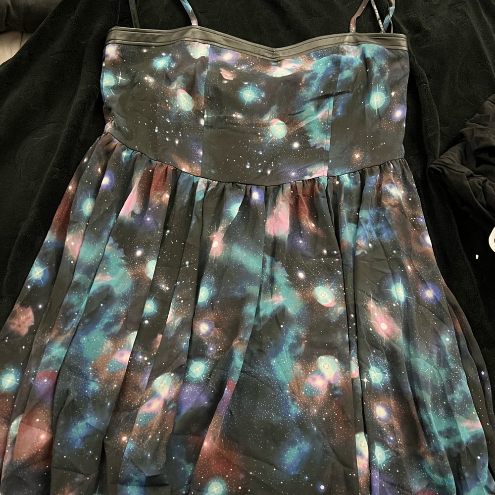 Forever 21 plus size galaxy dress.